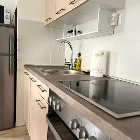 Corvin Promenade Crystal *