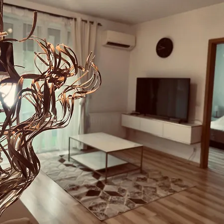 Apartamento Corvin Promenade Crystal Budapeste