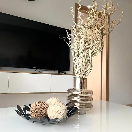Corvin Promenade Crystal Apartamento Budapeste